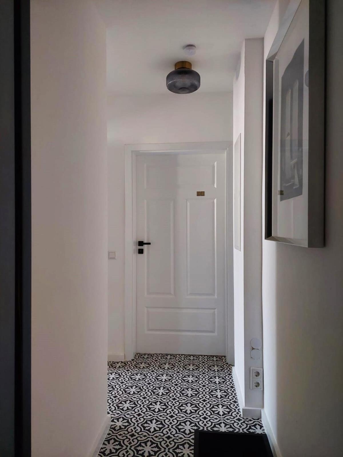 Apartment Gallery 02